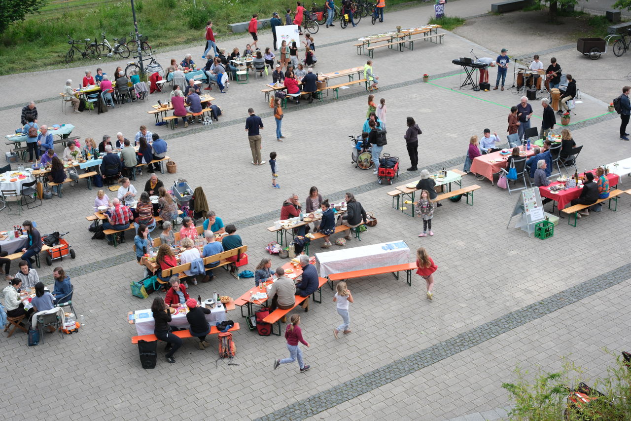 lange Tafel